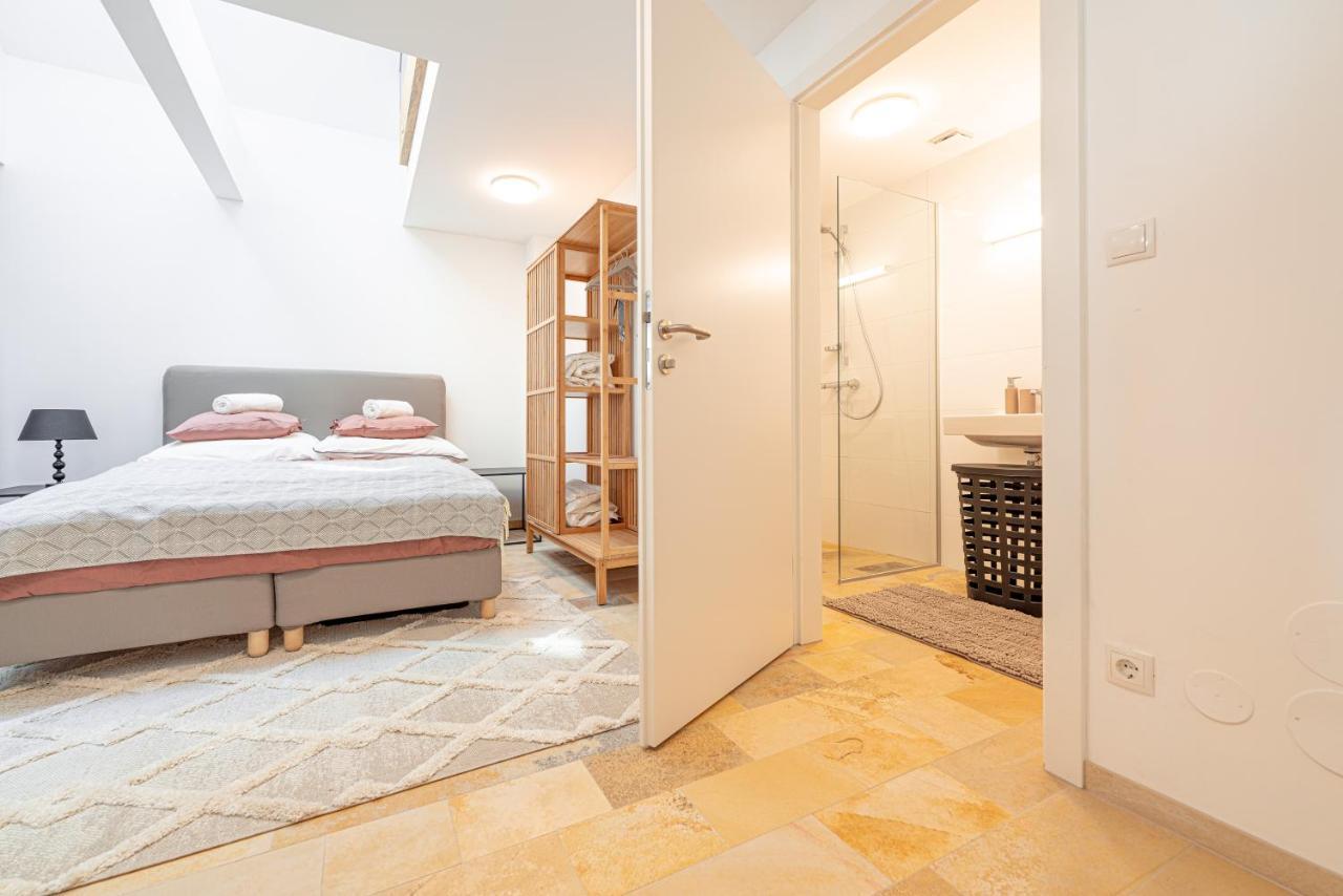 Penthouse Maxfux Direkt In Der Fussgaengerzone 130M2 Apartment Krems an der Donau Exterior foto