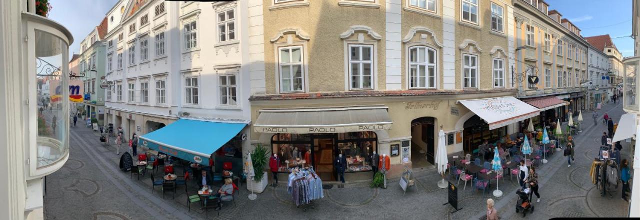 Penthouse Maxfux Direkt In Der Fussgaengerzone 130M2 Apartment Krems an der Donau Exterior foto